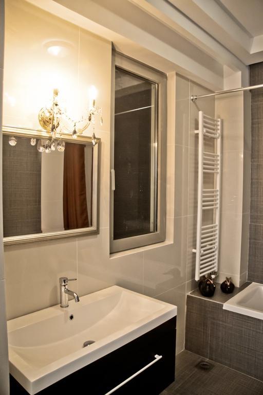 Sea View Beachfront Villa Peri Gouves Bagian luar foto
