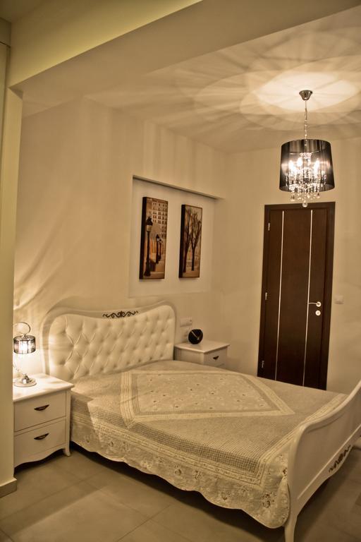 Sea View Beachfront Villa Peri Gouves Bagian luar foto