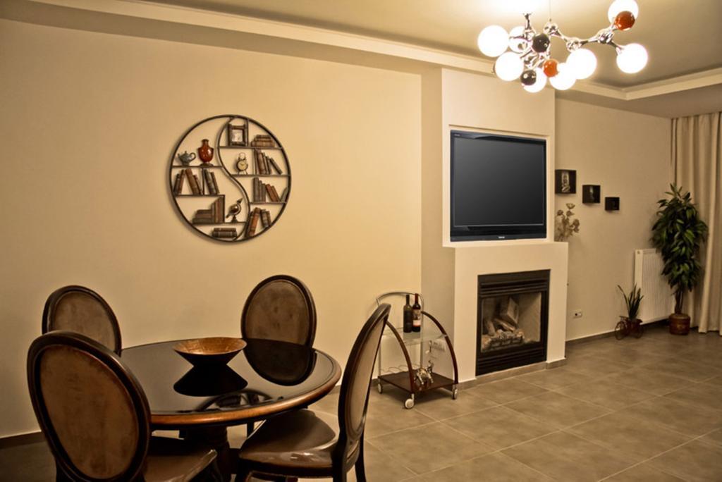 Sea View Beachfront Villa Peri Gouves Bagian luar foto