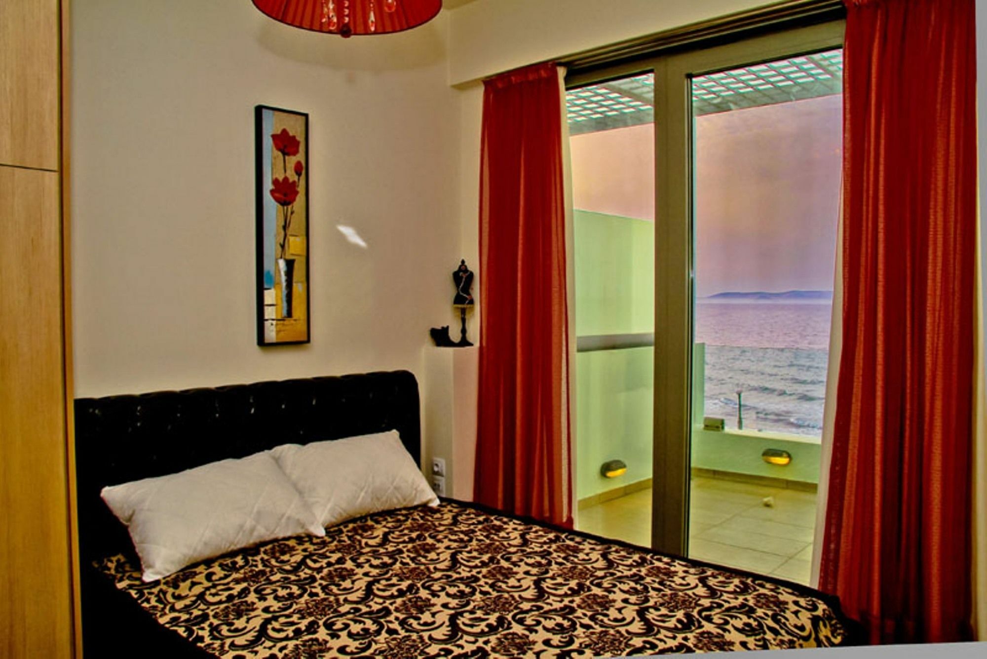 Sea View Beachfront Villa Peri Gouves Bagian luar foto